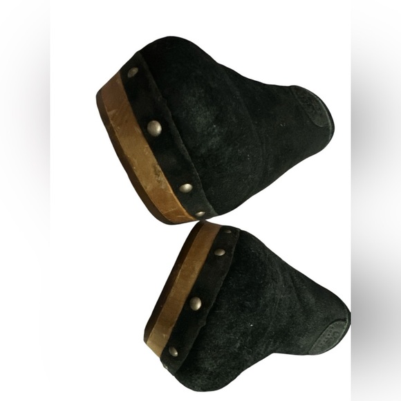 UGG Australia Womens Black Suede Leather Abbie Studded Wooden Clog Mules Size 9 - Picture 11 of 11
